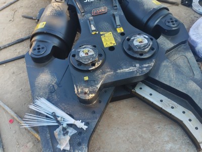 电磁吸盘，二手挖机，油改电，机械抓，旋转抓，打包机，龙门剪，鳄鱼剪图8