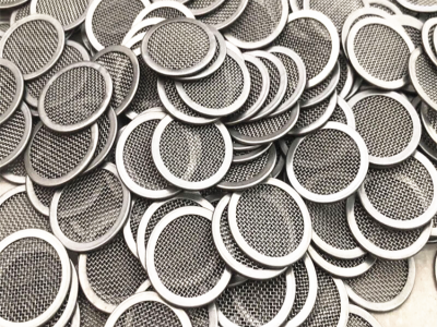 定做圆形不锈钢包边丝网滤片厂家图2